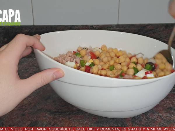 Ensalada de garbanzos - Preparación paso 2