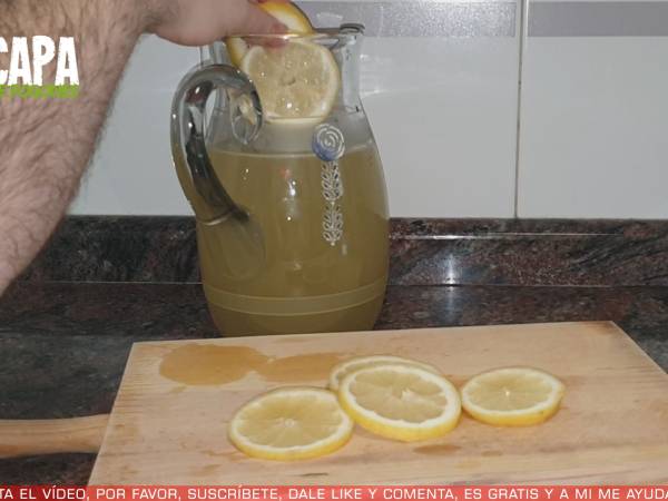 Limonada casera sin azúcar - Preparación paso 4