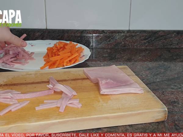 Ensalada china con salsa blanca agridulce - Preparación paso 5