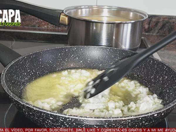 Risotto a la milanesa - Preparación paso 1