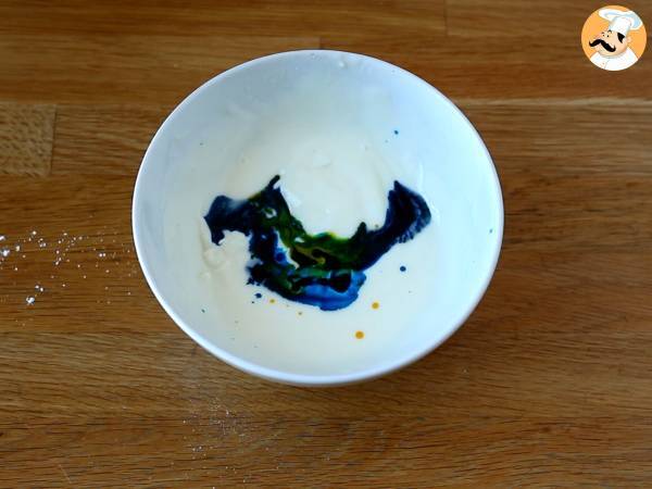 Bundt Cake para Halloween con glaseado terroríficamente divertido - Preparación paso 7