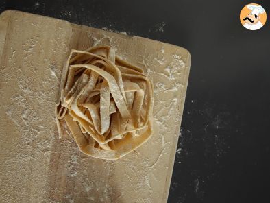 Como hacer pasta fresca al huevo: la receta original italiana paso a paso ~  La ragazza col mattarello
