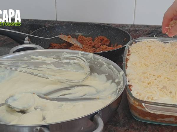 Lasaña de carne - Preparación paso 15
