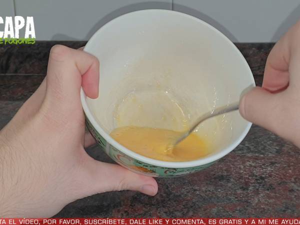 Empanada de hojaldre con atún - Preparación paso 4