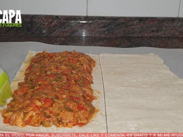 Empanada de hojaldre con atún - Preparación paso 5
