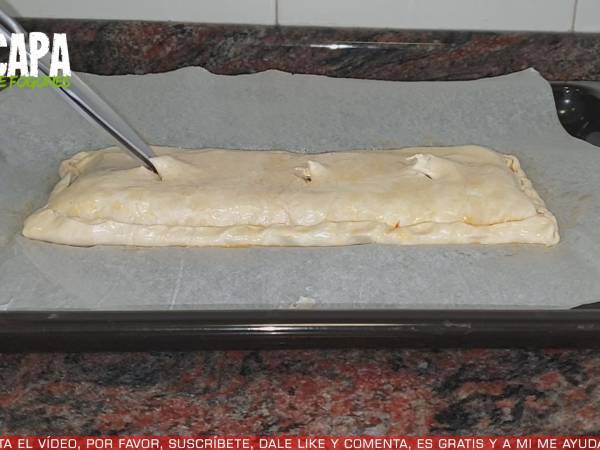 Empanada de hojaldre con atún - Preparación paso 7