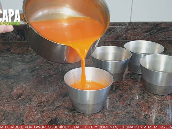 Gelatina de yogur y naranja - Preparación paso 6
