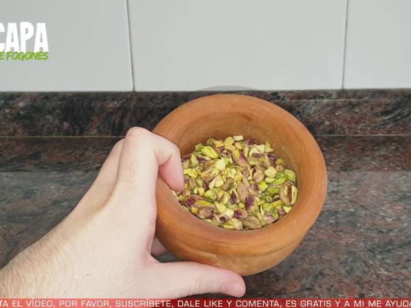 Turrón de chocolate blanco y pistacho - Preparación paso 2