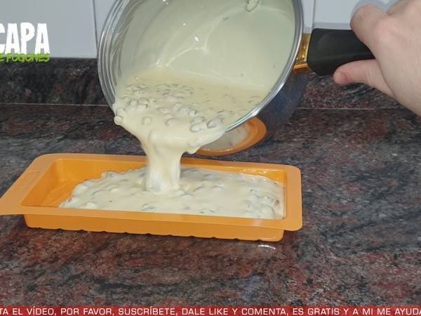 Turrón de chocolate blanco y pistacho - Preparación paso 4