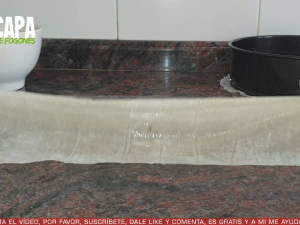 Tarta flor de turrón - Preparación paso 4