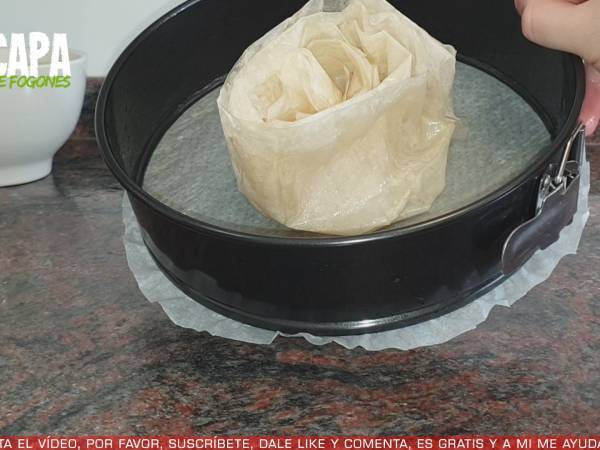 Tarta flor de turrón - Preparación paso 6