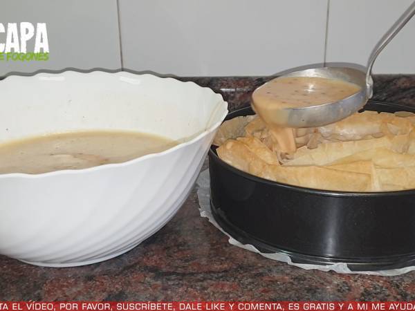 Tarta flor de turrón - Preparación paso 10