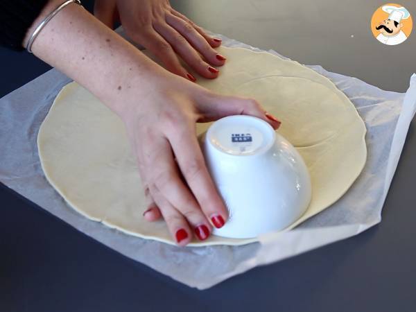 Empanadas de hojaldre, manzana y crema pastelera de avellana - Preparación paso 4