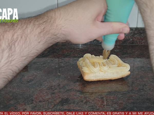 Miguelitos con crema pastelera - Preparación paso 7
