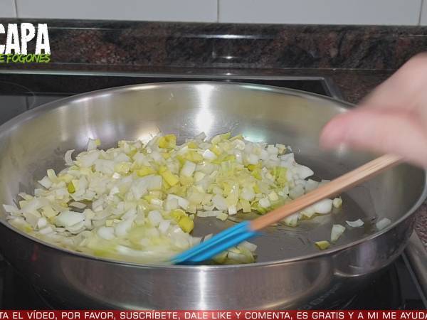 Guiso de rape y langostinos - Preparación paso 6