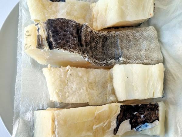 Bacalao con Tomate {Receta Tradicional Española} - Preparación paso 9