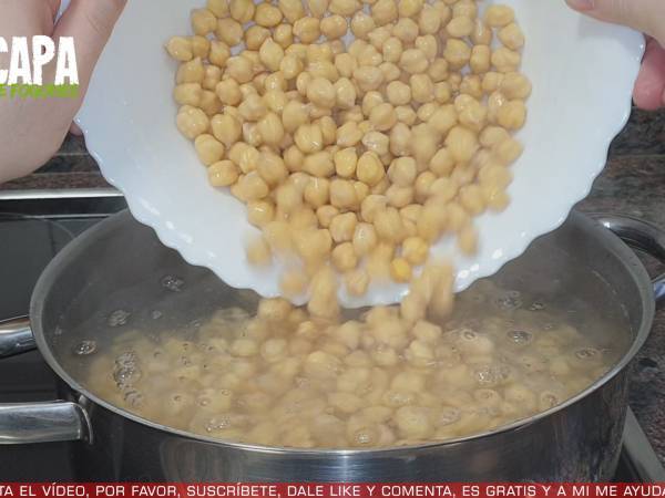 Garbanzos con espinacas - Preparación paso 2