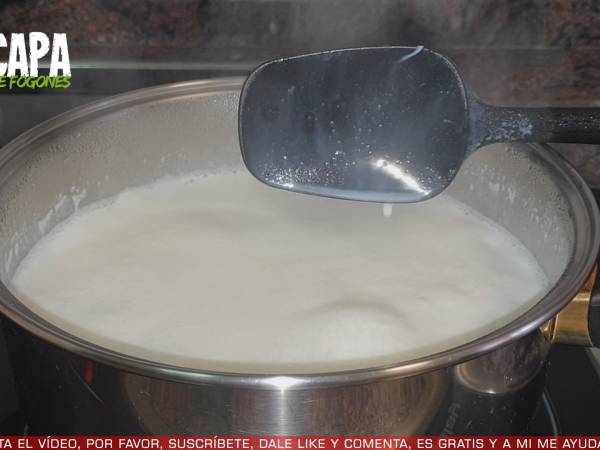 Natillas de chocolate blanco - Preparación paso 2