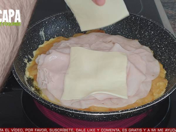 Tortilla de patatas rellena - Preparación paso 7