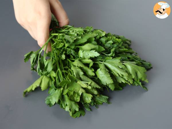 Pesto de perejil y cacahuetes - Preparación paso 1