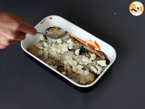 Melanzane alla parmigiana, el delicioso gratinado italiano de berenjenas con queso - Preparación paso 8