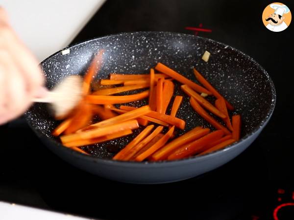 Bibimbap, plato tradicional coreano - Preparación paso 7