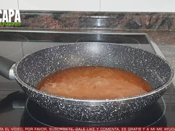 Flan de galletas María - Preparación paso 1