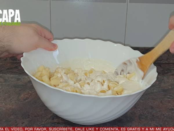 Ensalada hawaiana - Preparación paso 4