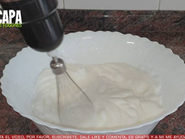 Leche merengada - Preparación paso 2
