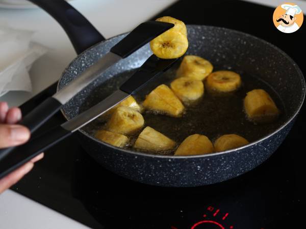 Patacones con hogao y guacamole, ¡un viaje a la cocina latinoamericana! - Preparación paso 8