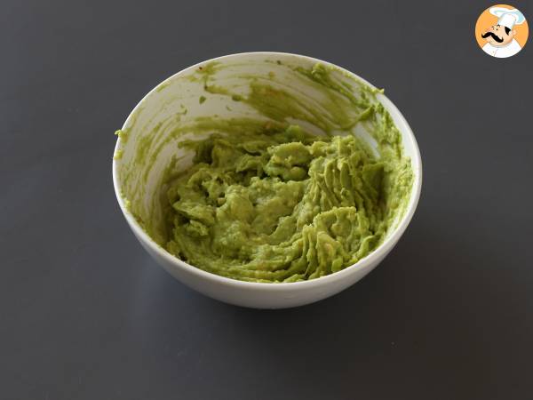 Patacones con hogao y guacamole - Preparación paso 2
