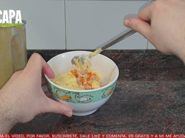 Sándwich de surimi con mayonesa de curry casera - Preparación paso 4