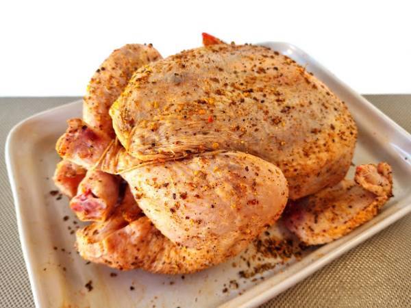 Pollo asado en freidora de aire {con condimento Montreal Steak } - Preparación paso 2