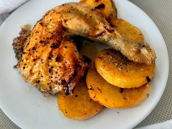 Pollo asado en freidora de aire {con condimento Montreal Steak } - Preparación paso 11