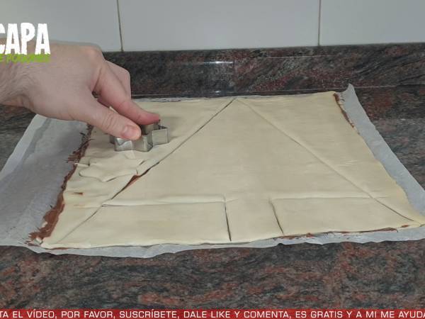 Árbol de navidad de hojaldre - Preparación paso 4