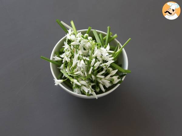 Pesto de ajo de oso (ajo silvestre) - Preparación paso 1