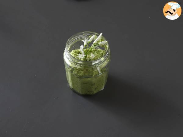 Pesto de ajo de oso (ajo silvestre) - Preparación paso 4