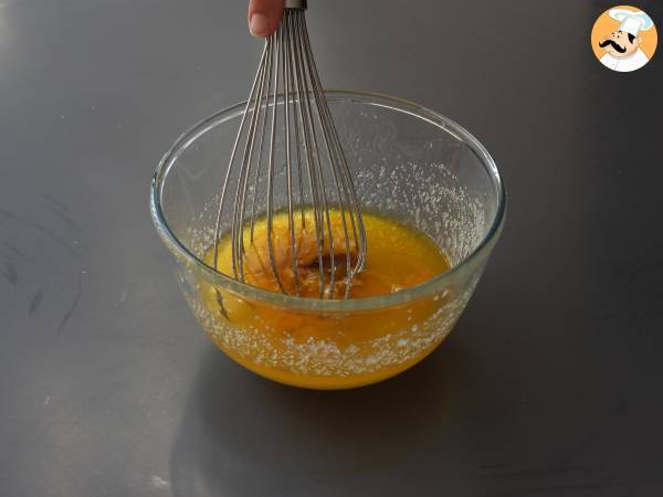 Bizcocho de melocotón suave y esponjoso - Preparación paso 3