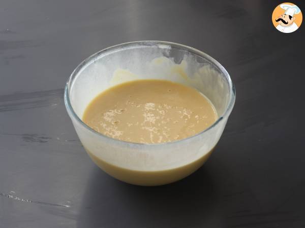 Bizcocho de melocotón suave y esponjoso - Preparación paso 5