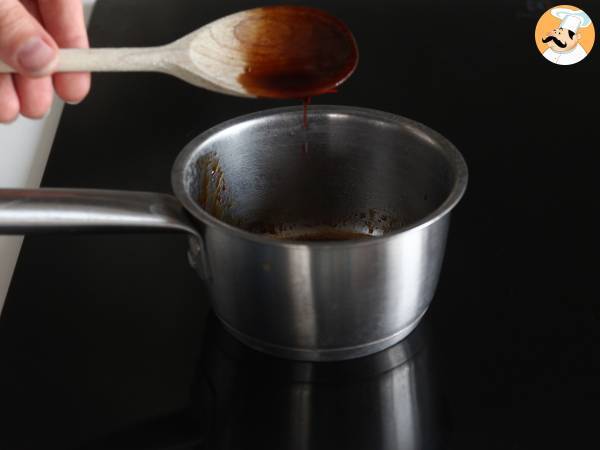 Caballa con salsa de soja y miel - Preparación paso 3