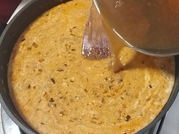 Encocado de gambones {Receta ecuatoriana} - Preparación paso 14