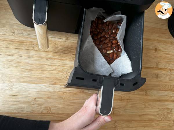 Almendras garrapiñadas caseras en freidora de aire - Preparación paso 3