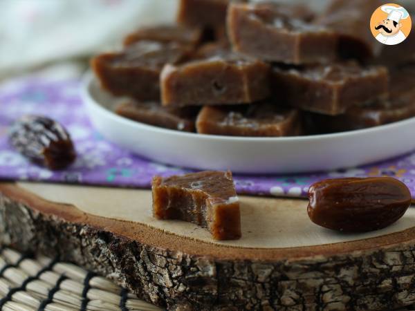 Fudge de dátiles, un bocado de caramelo blando, lleno de energía y sabor - Preparación paso 6