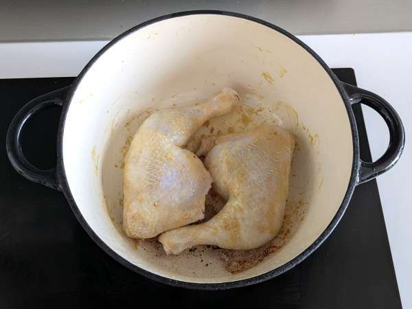 Pollo yassa, el guiso senegalés con limón y cebolla que conquista - Preparación paso 5