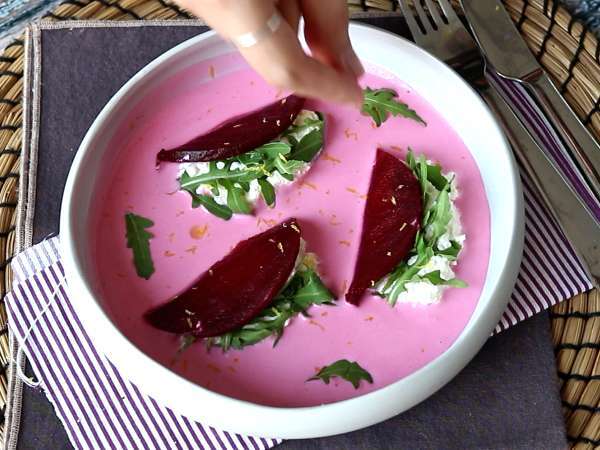 Raviolis de remolacha con ricotta y limón: un bocado fresco, elegante y lleno de color - Preparación paso 6