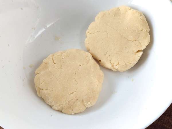 Arepa Reina Pepiada {receta venezolana} - Preparación paso 1