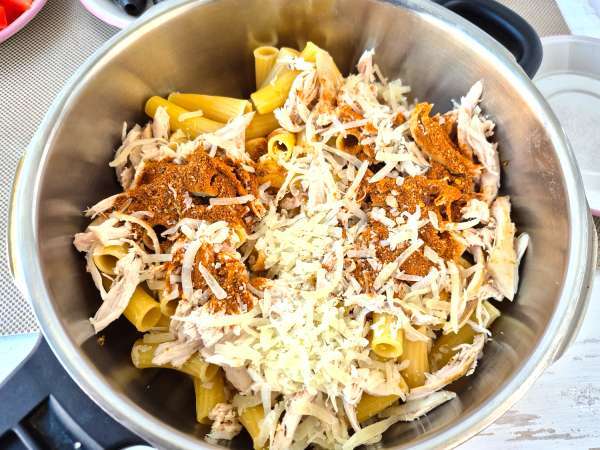 ENSALADA MEXICANA DE PASTA CON SALSA RANCHO FIESTA - Preparación paso 4