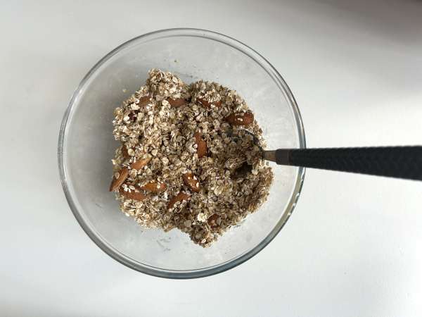 Granola exprés en freidora de aire para un desayuno crujiente - Preparación paso 3
