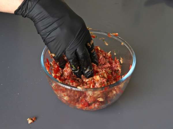 Berenjenas rellenas gratinadas con mozzarella - Preparación paso 5