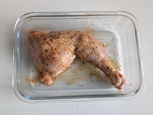 Pollo con pimientos y calabacín en freidora de aire ¡Listo en 20 minutos! - Preparación paso 1